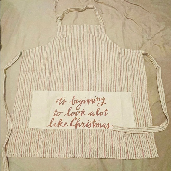 *It’s Beginning to Look a Lot Like Christmas Apron - Picture 9 of 10